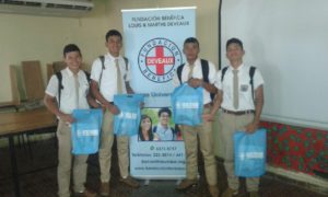 Charlas en colegios de provincias centrales